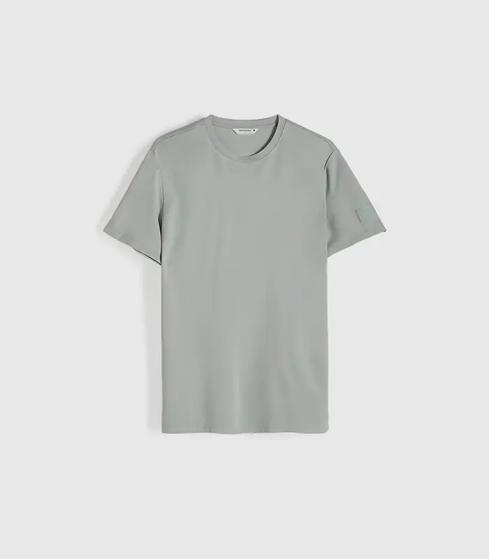 Regular fit T-shirt with appliqués