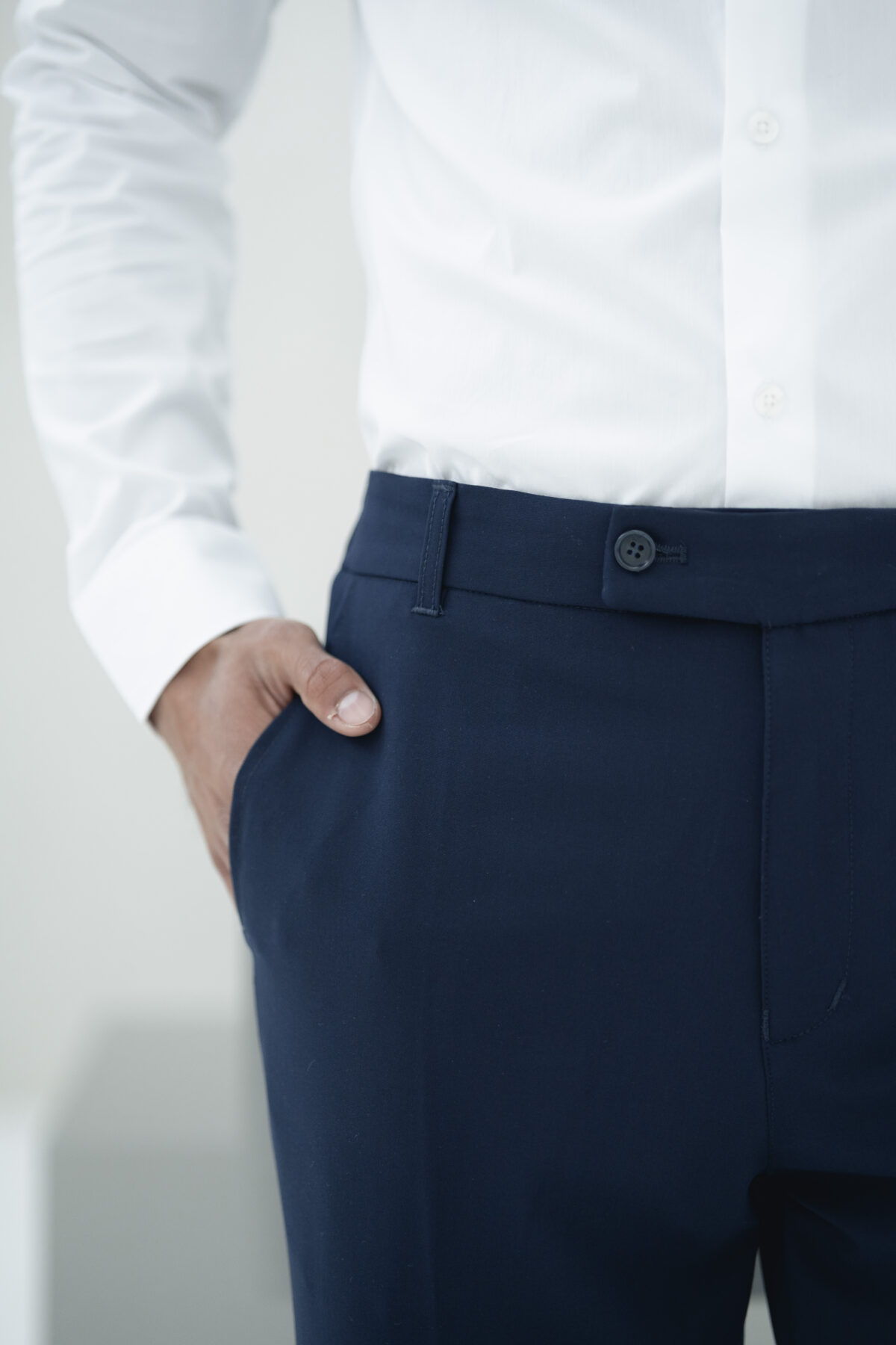 Calça de Tecido Azul Marinho - Image 5