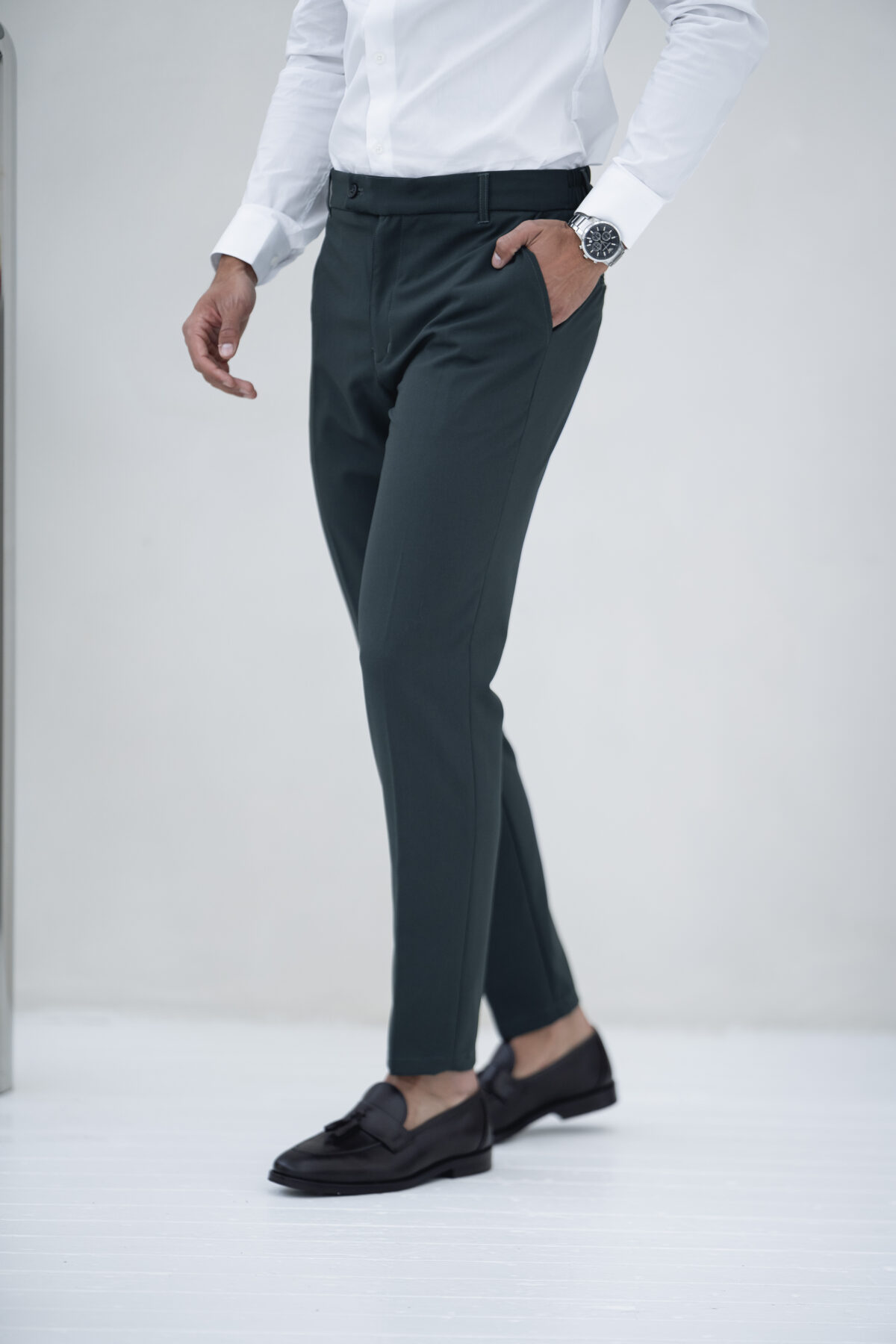 Calça de Tecido Verde - Image 2