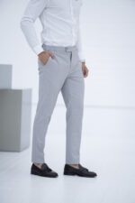 Calça de Tecido Cinza Claro - Image 2