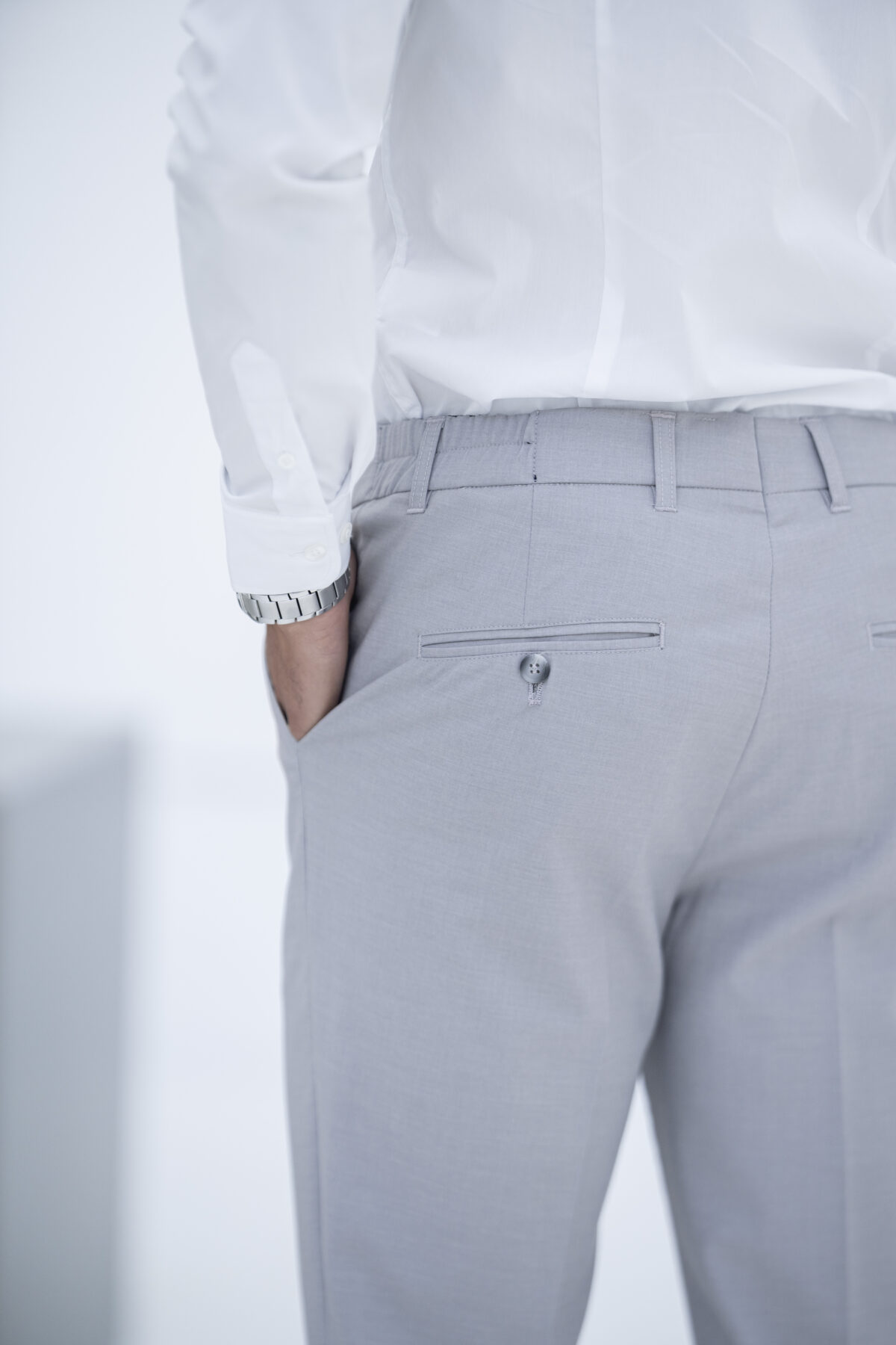Calça de Tecido Cinza Claro - Image 4