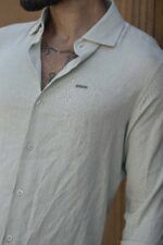 Camisa de linho verde sálvia - Image 4