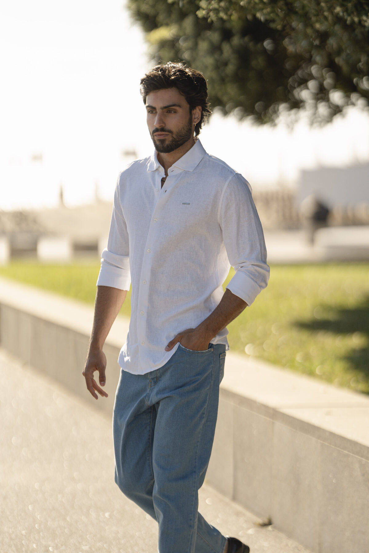 Camisa de linho branca - Image 2